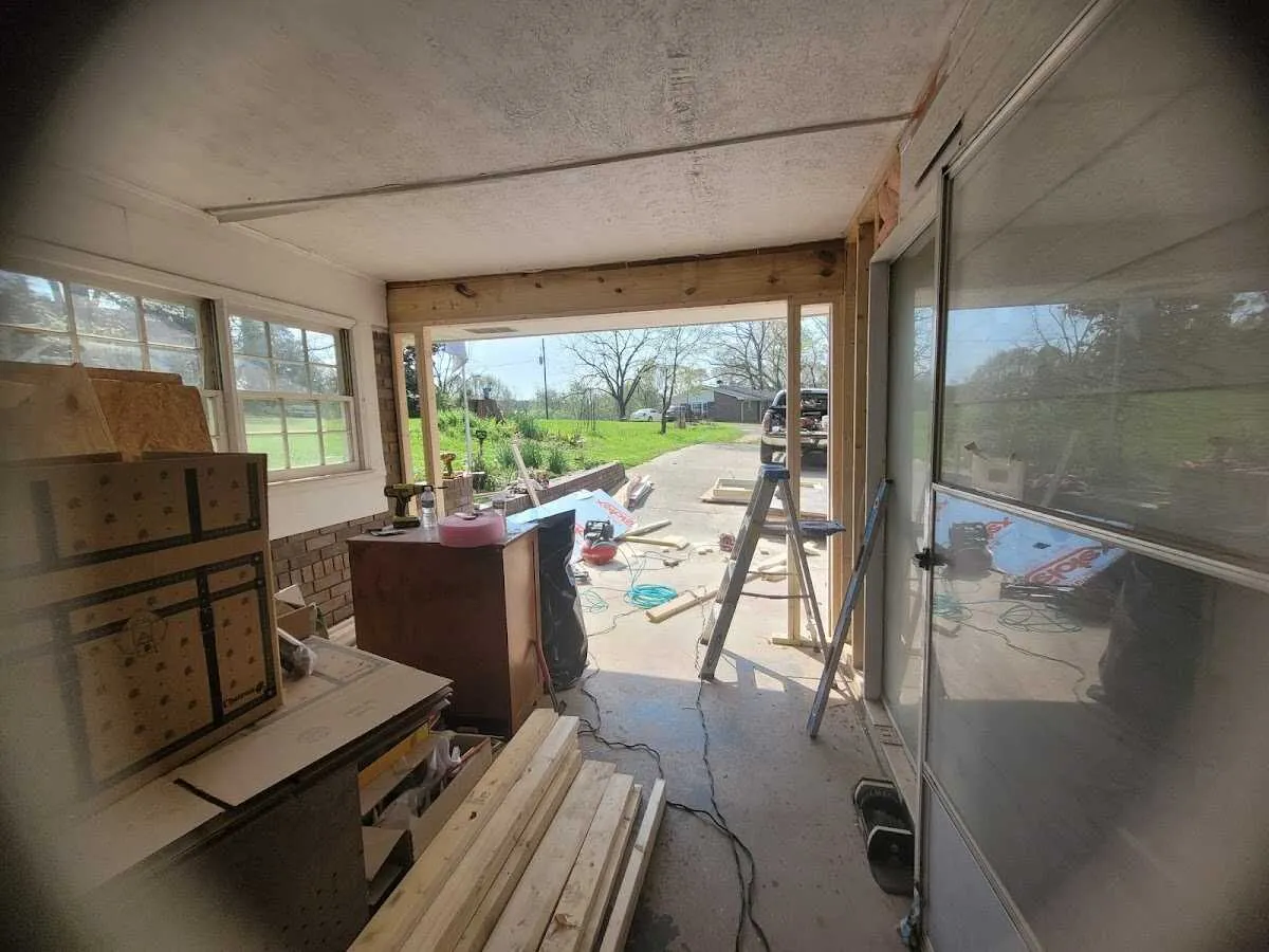 Air movers and dehumidifier for Water Mitigation Services in Brooklyn Park